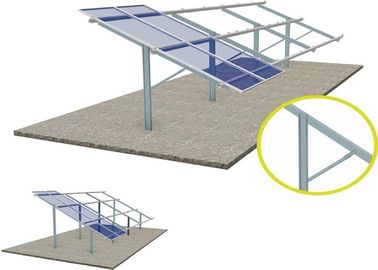 Un bon prix. Stents photovoltaïques de panneau solaire de support de systèmes au sol argentée de structure de soutènement de forte stabilité en ligne