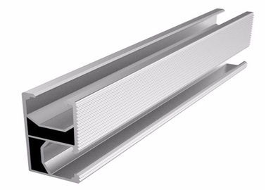 Un bon prix. Le système de support de panneau solaire a expulsé le rail en aluminium, rail en aluminium anodisé de profil en ligne