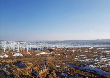Un bon prix. Épaisseur au sol 0.5mm-15mm de systèmes de support de panneau solaire de toit plat pour le champ ouvert en ligne