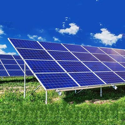 Un bon prix. La vis en acier de Q235B Q236B empile pour le panneau solaire de picovolte de bâti moulu en ligne