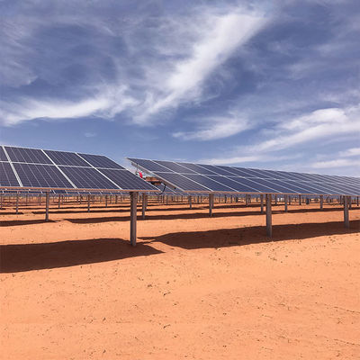Un bon prix. au sol photovoltaïque de panneau solaire de la rangée 60m/S montant des systèmes en ligne