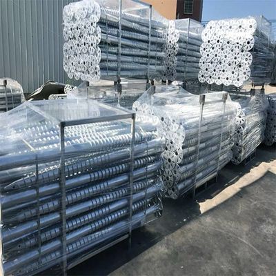 La poutre faite sur commande de la longueur 40-100 le millimètre U a galvanisé la Manche en acier plongée chaude de profil en acier