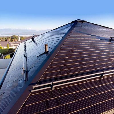 Un bon prix. Le portrait/paysage a galvanisé les supports photovoltaïques pour les systèmes industriels résidentiels de dessus de toit de panneau solaire en ligne