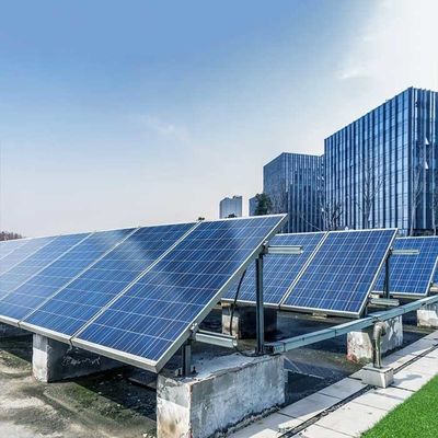 Un bon prix. 20deg inclinant le système solaire ISO14001 de support de chassis de toit concret plat en ligne