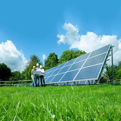 Q235B galvanisé Q345B sur les supports solaires de grille