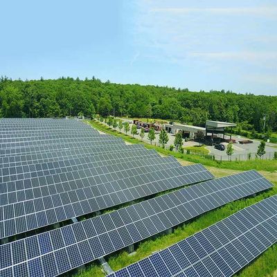 Un bon prix. L'anti corrosion anodisée a galvanisé les systèmes solaires montés au sol en ligne