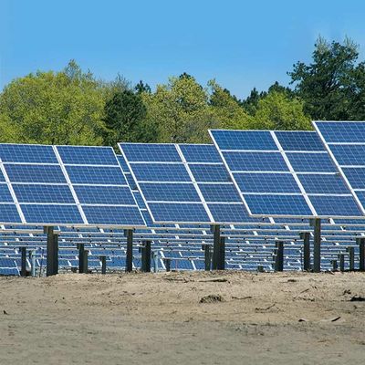 Un bon prix. Q235B galvanisé de montage moulu Q345B sur des parenthèses de panneau solaire de grille en ligne