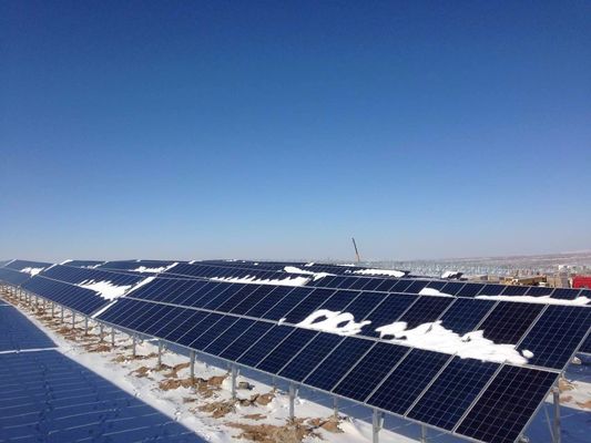 Parenthèses de panneau solaire de Q235B Q345B avec le système plongé chaud de galvanisation/anodisation de support de picovolte